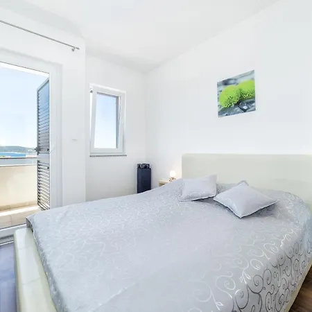 Holiday home Ana