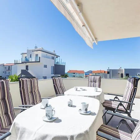 Ana Holiday home *