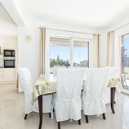 Ana Holiday home