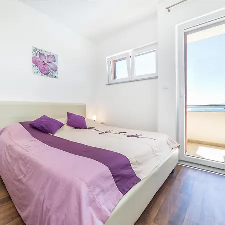 Holiday home Ana Vodice